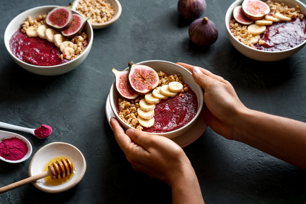 Descubra os segredos por trás da produção do açaí: do fruto amazônico à sensação mundial