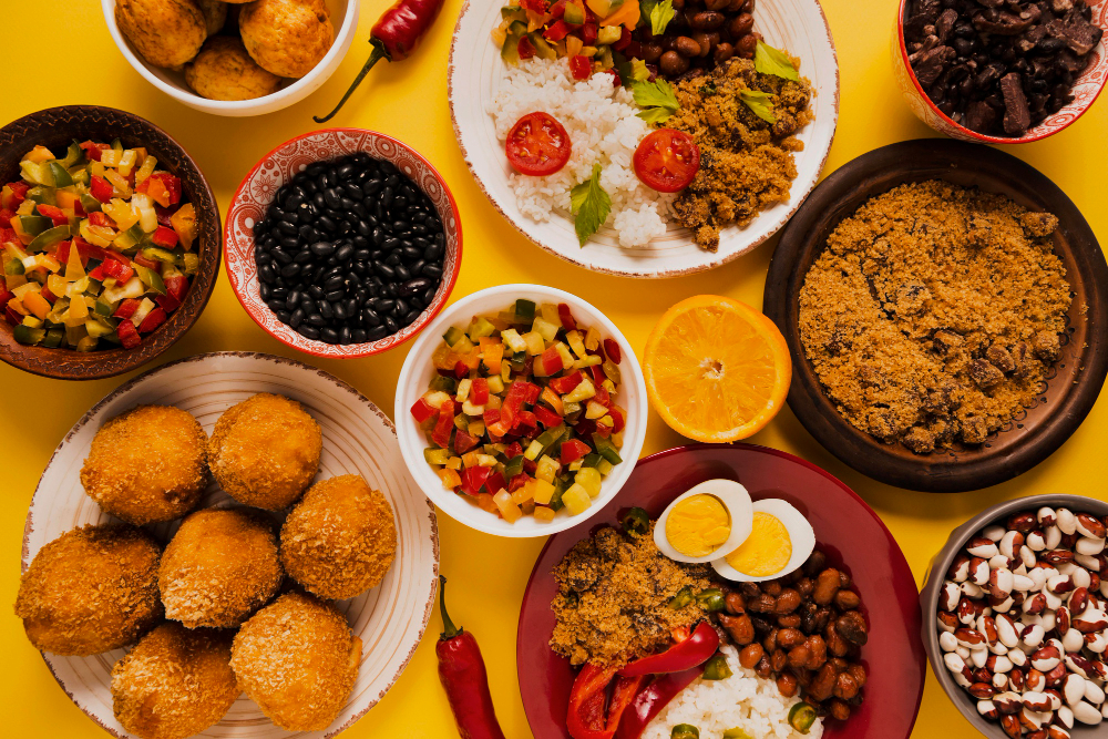 De onde vêm e o que querem dizer os nomes das comidas brasileiras mais famosas?