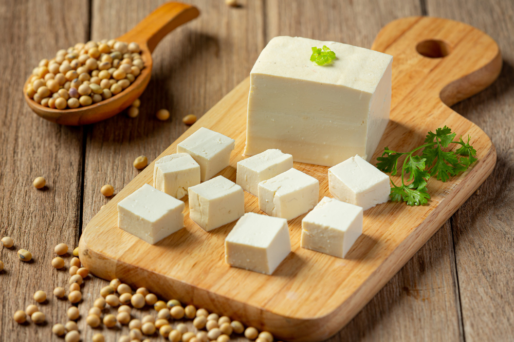 Os benefícios do tofu como substituto da carne