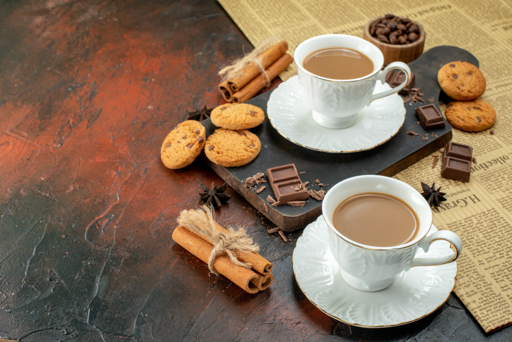 As diferenças e as semelhanças entre o café e o chá, as duas bebidas mais consumidas no mundo